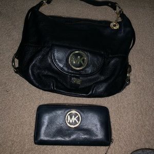 Michael Kors black leather hobo matching wallet